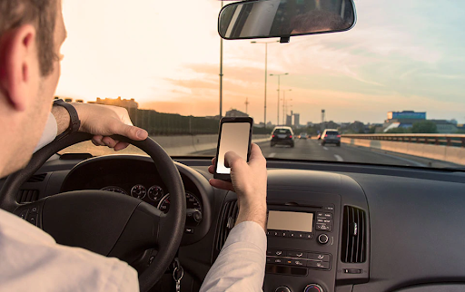 Are Distracted Driving Laws Really Effective?